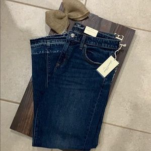Universal thread jeans